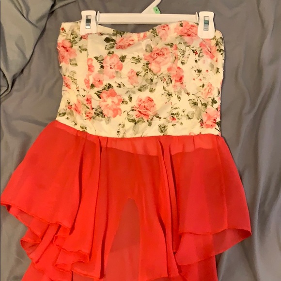 Strapless Top - Picture 3 of 4